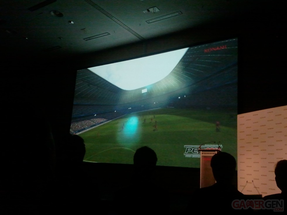 Konami conférence gamescom 2011-0015