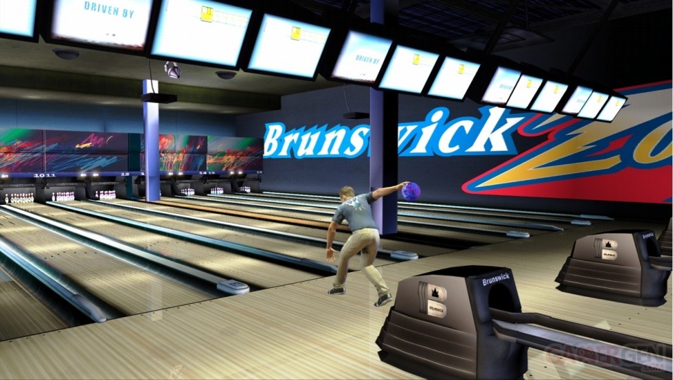 Brunswick Pro Bowling (99)