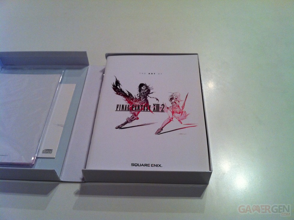 Final-Fantasy-XIII-2-Edition-Collector-Deballage-Photo-070212-14