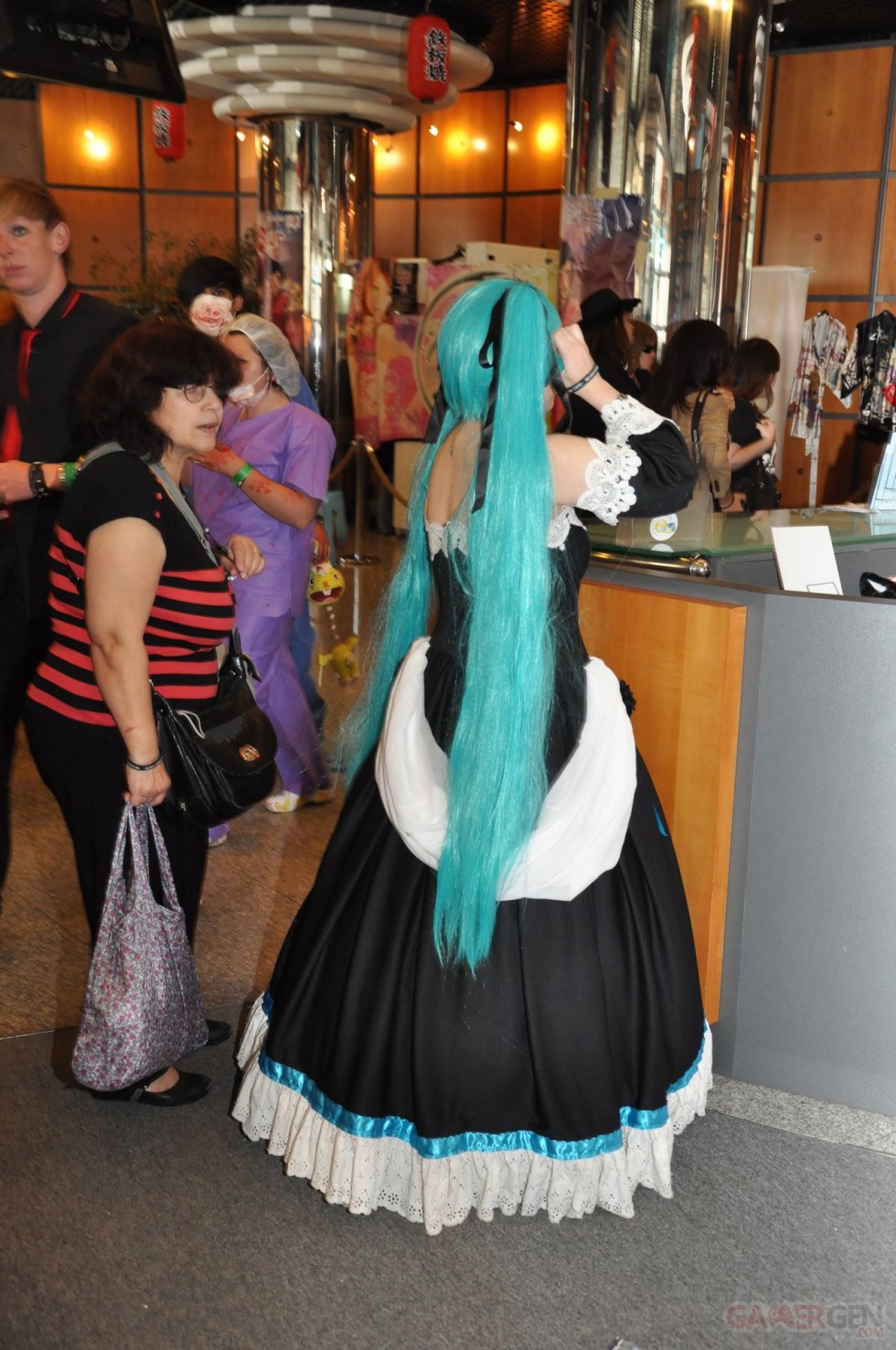 Mangazur 2011  foule 0214