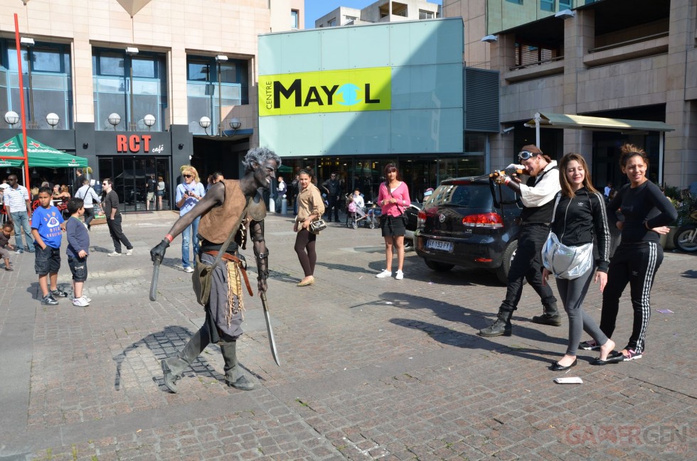 Mangazur 2011  foule 0317