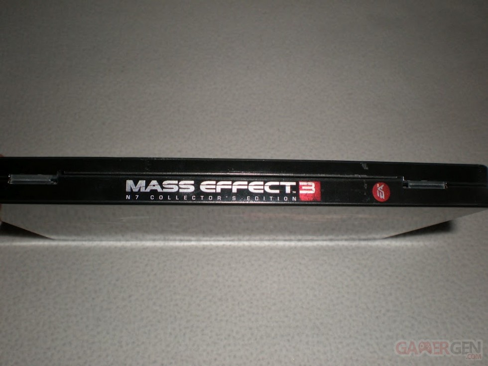 Mass Effect 3 deballage colector N7 07.03 (2)