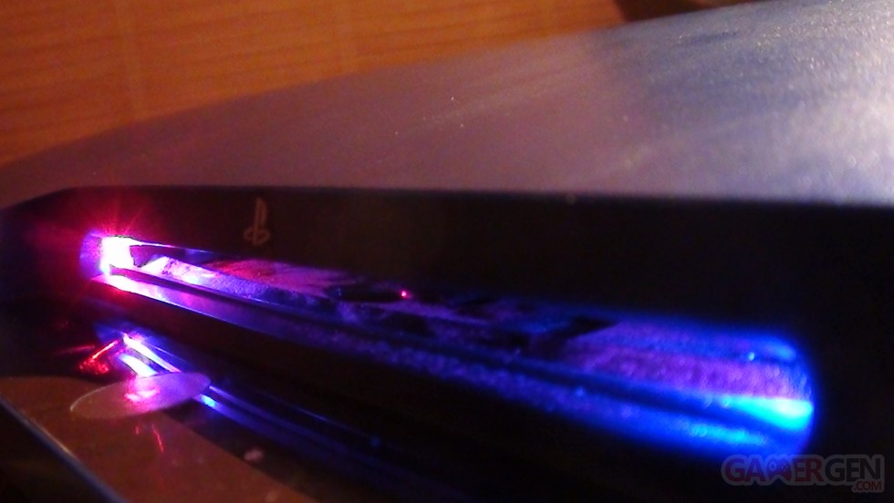 ps3-psx8-gt5-bleu-flasheur_04