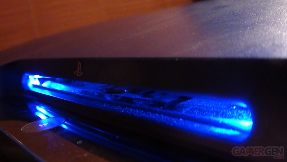 ps3-psx8-gt5-bleu-flasheur_06