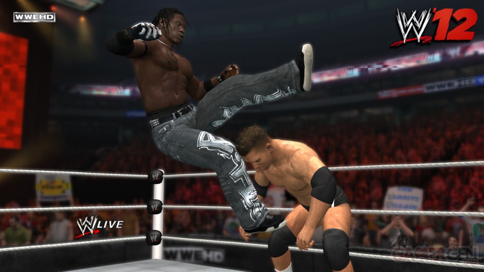 WWE-12_18-08-2011_screenshot-12