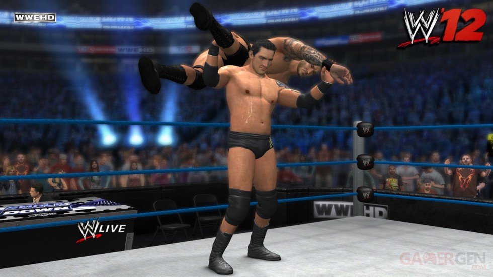 WWE-12_18-08-2011_screenshot-15